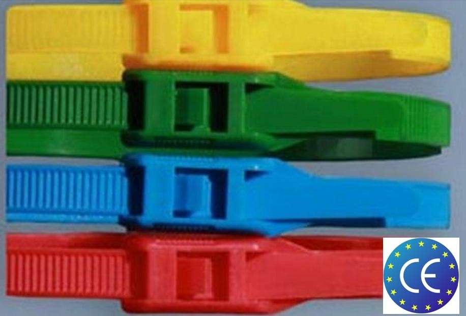 Bolsa de 100 bridas de seguridad cabezal plano para parques infantiles y chiquiparks varios colores