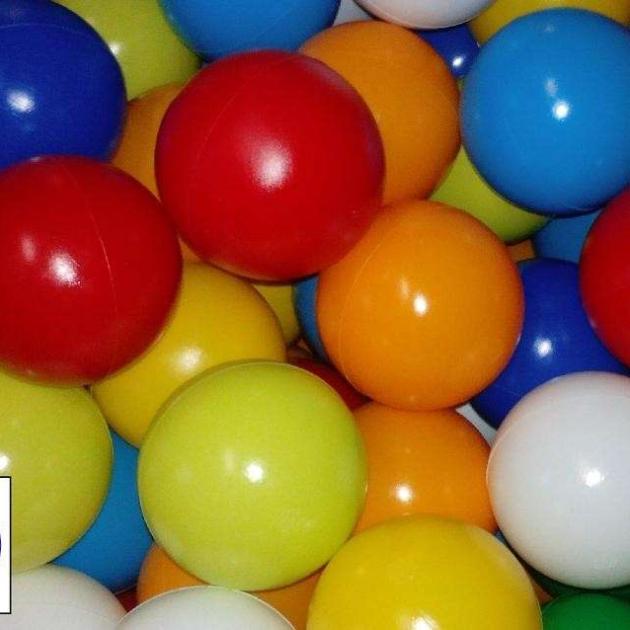 bolas de 8,5 cm ultra resistentes de colores para parques infantiles profesionales
